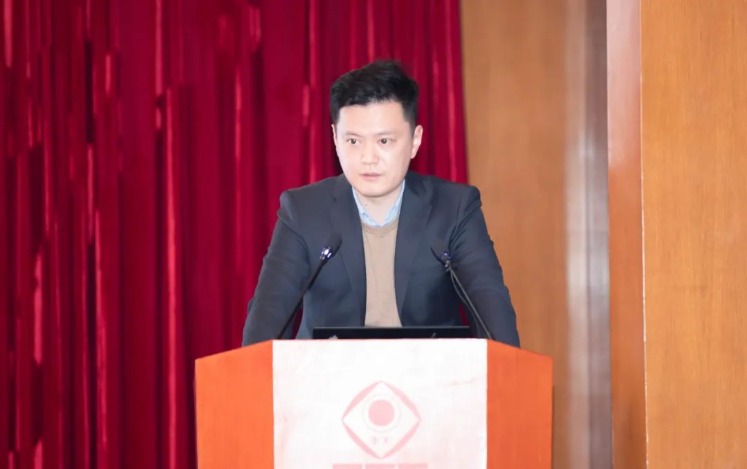 1675239475915675.jpg 1675239475915675.jpg