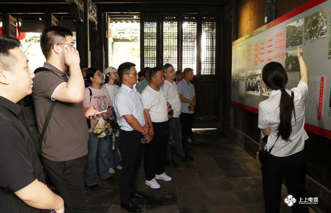 1688625227879175.jpg 1688625227879175.jpg