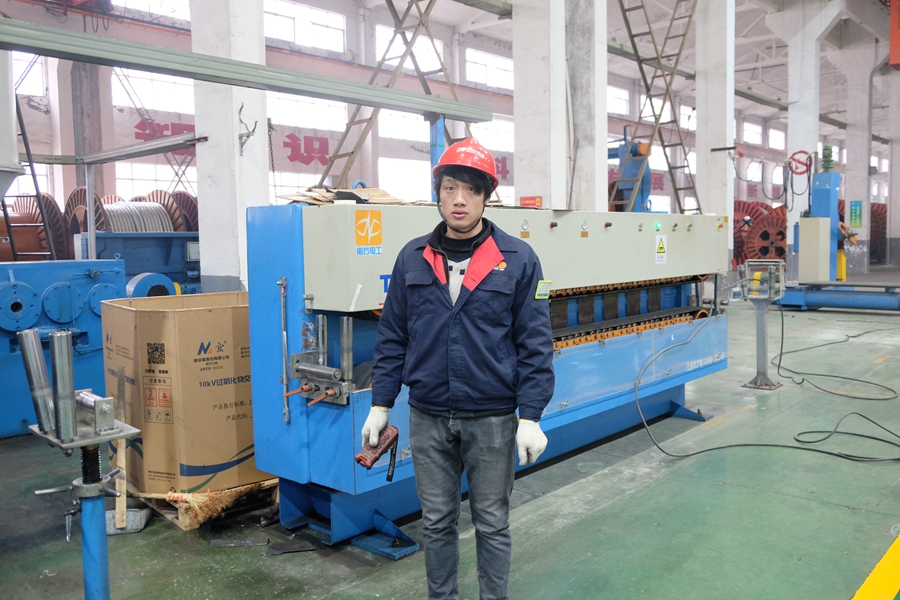 陈志波工作照_副本.jpg